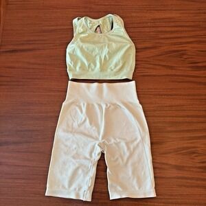 Gymshark Women's Size M Workout Set – Adapt Seamless Sports Bra + Seamless Short